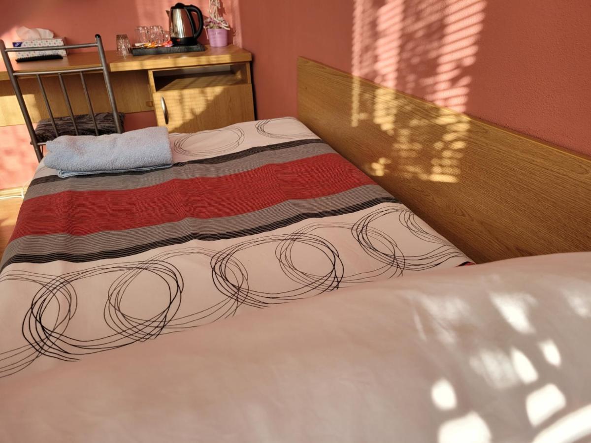Hotel Gol Prostějov Εξωτερικό φωτογραφία