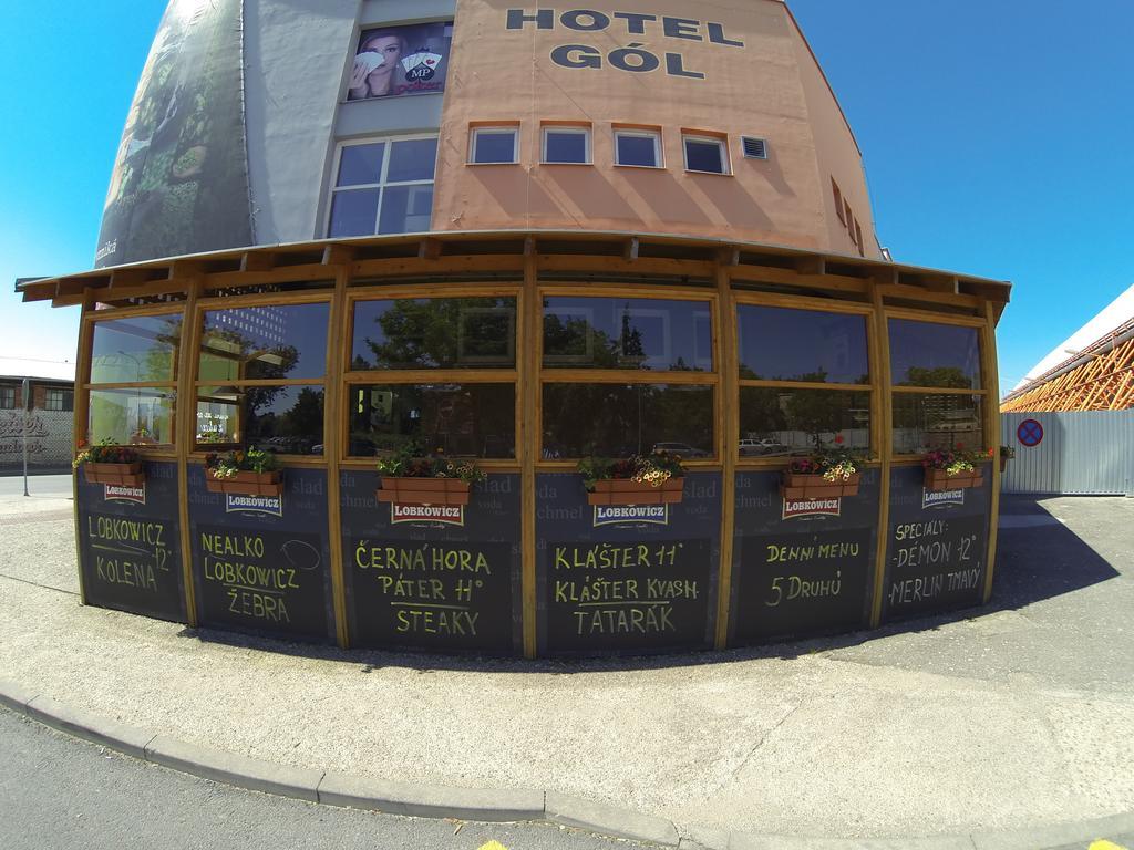 Hotel Gol Prostějov Εξωτερικό φωτογραφία