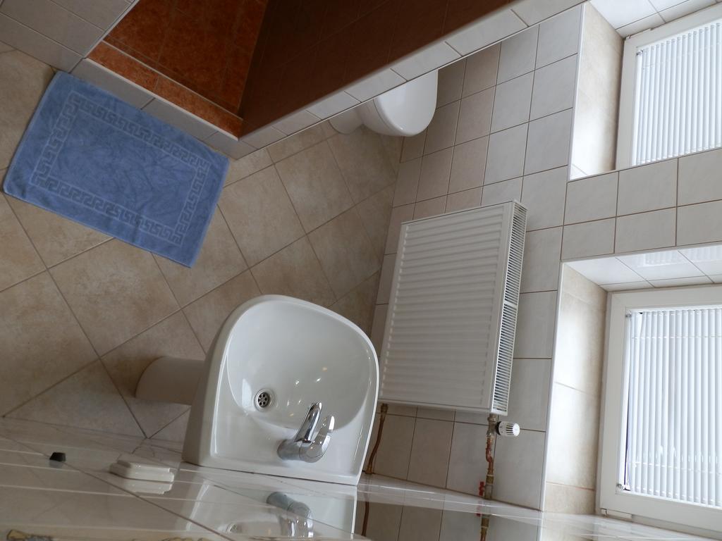 Hotel Gol Prostějov Εξωτερικό φωτογραφία