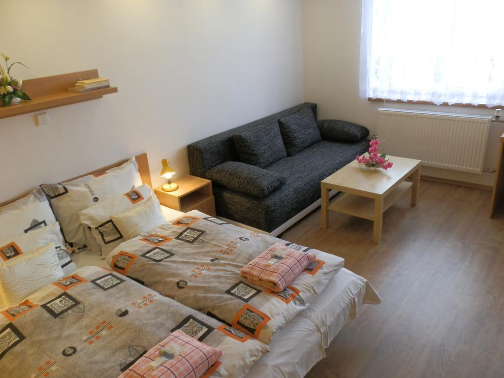 Hotel Gol Prostějov Δωμάτιο φωτογραφία