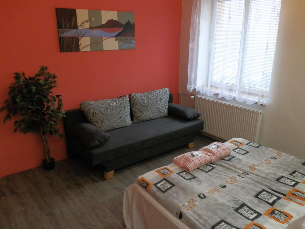 Hotel Gol Prostějov Εξωτερικό φωτογραφία