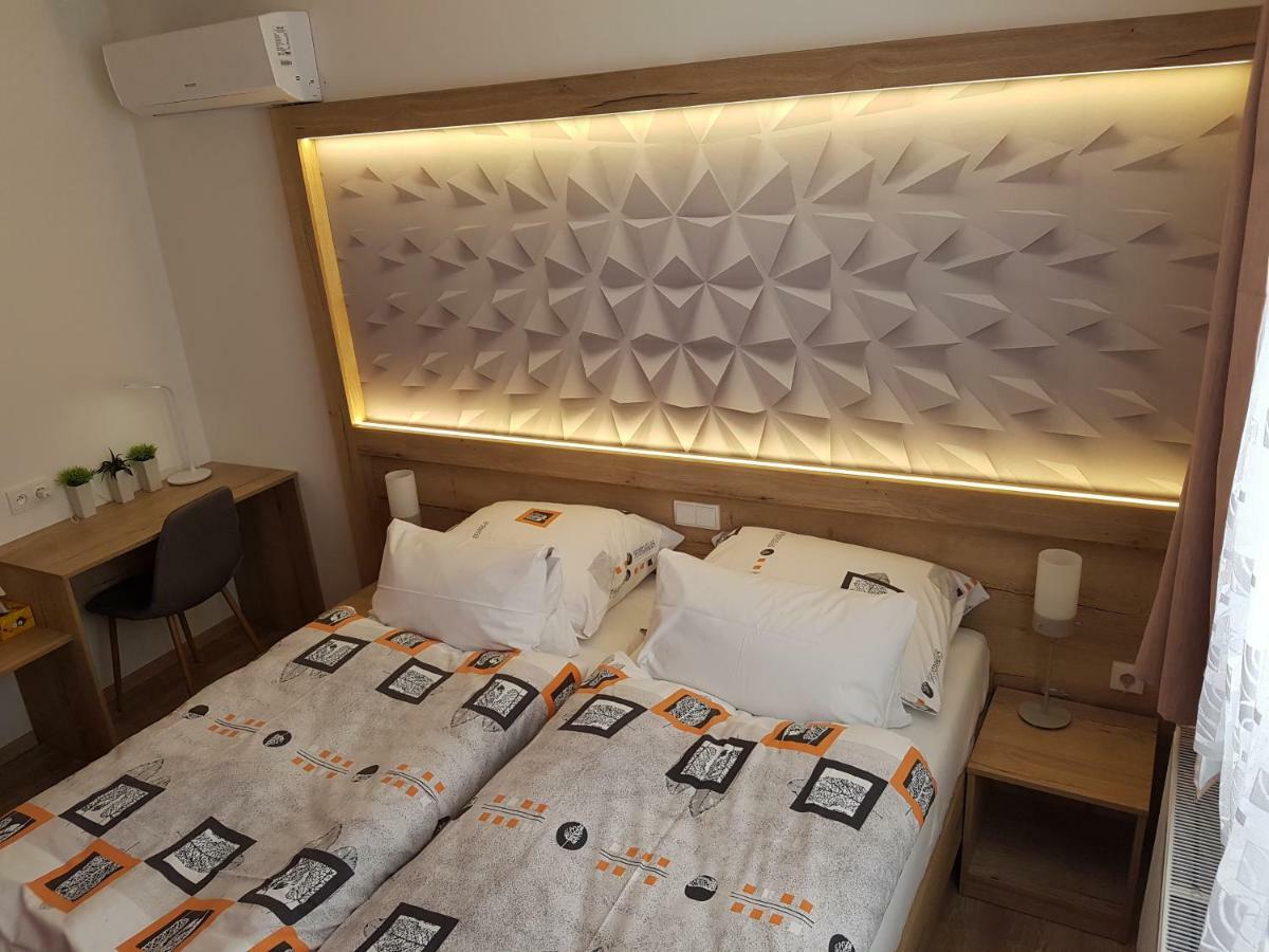 Hotel Gol Prostějov Εξωτερικό φωτογραφία
